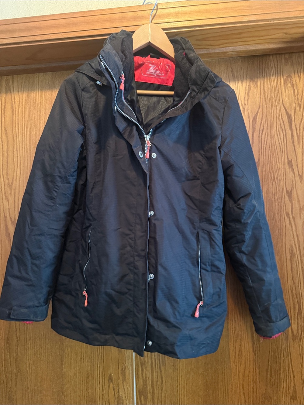 Women’s Black Hooded Winter Coat with hot pink Trim